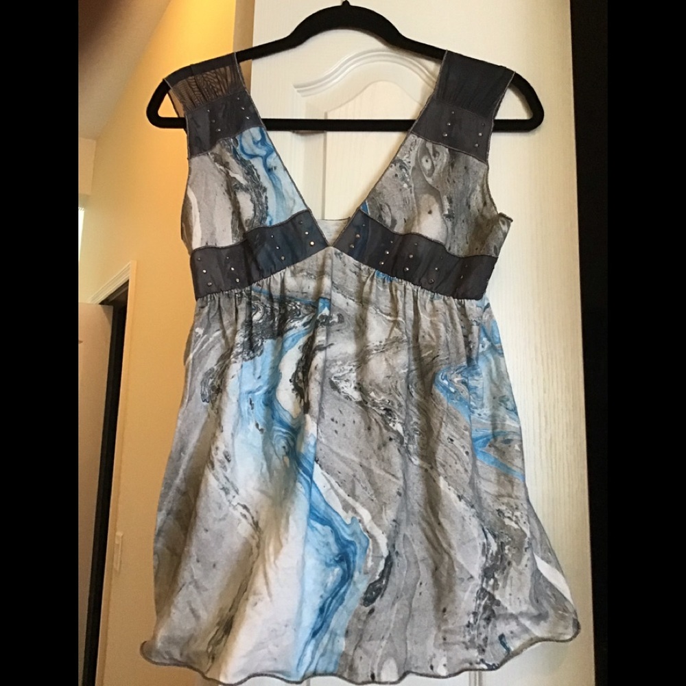 Anna Sui sleeveless ladies original sample top.NWT